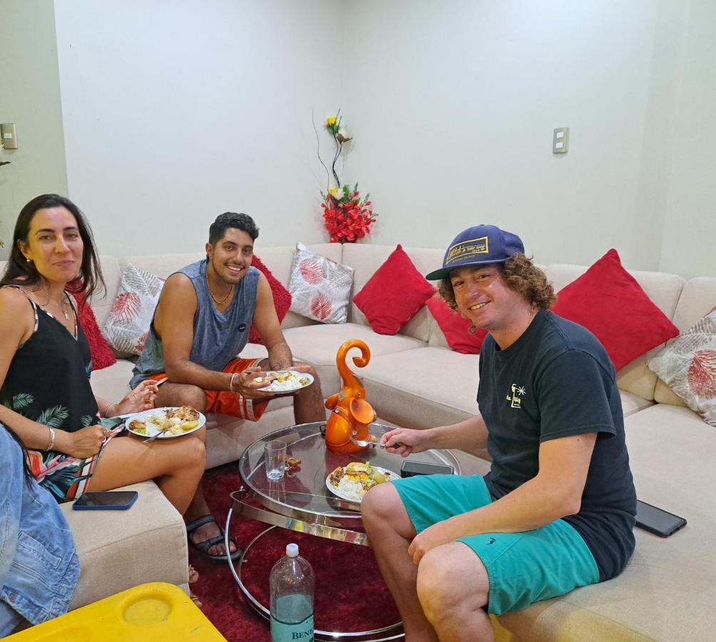Hospedaje Costa Malabrigo المظهر الخارجي الصورة